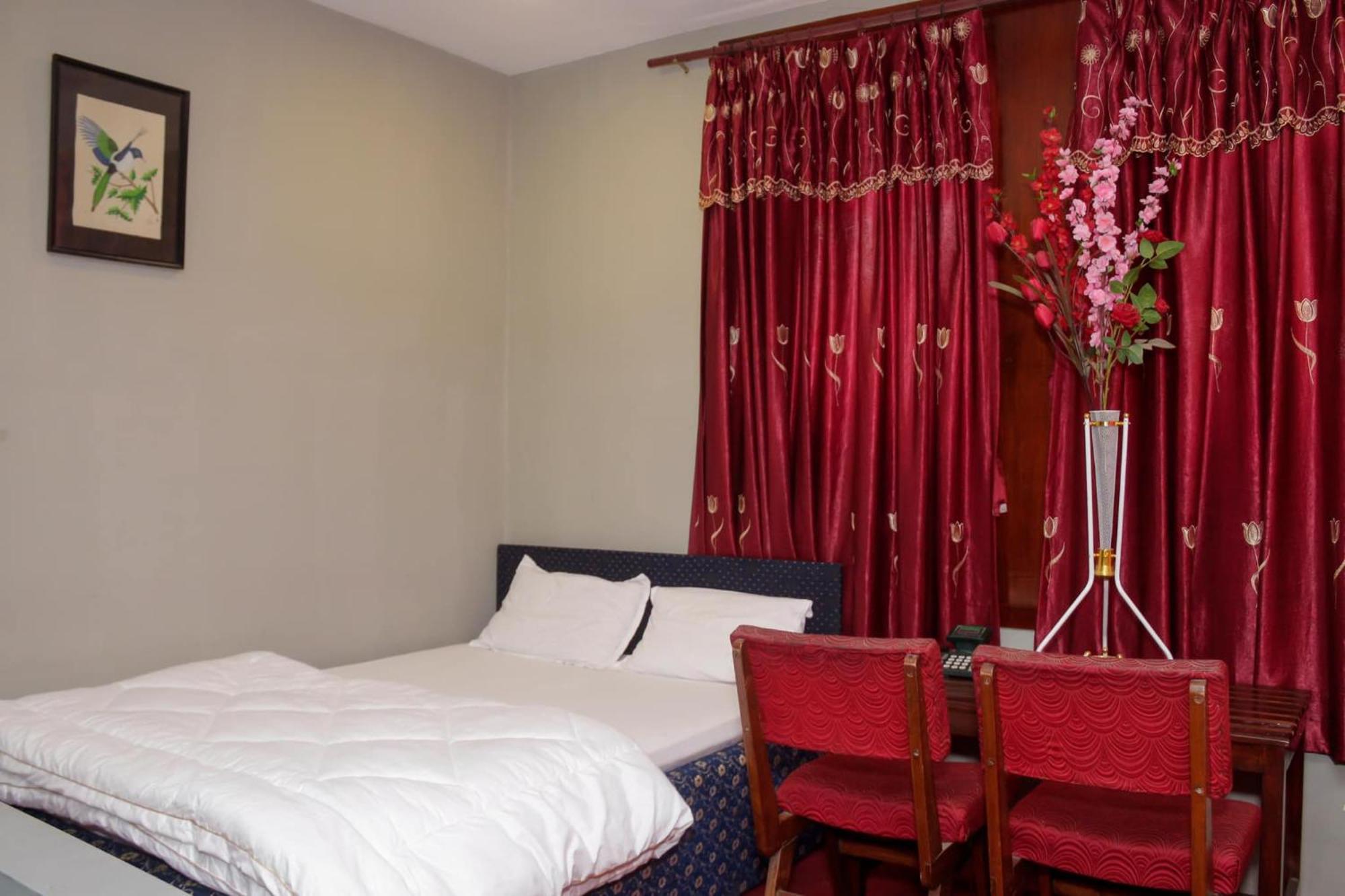 Hotel Dimond Grand Villa Catmandu Exterior foto